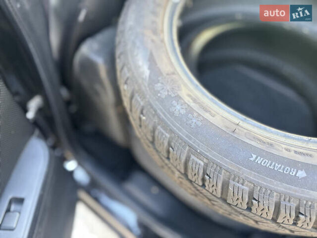 Черный Ниссан Сентра, объемом двигателя 2 л и пробегом 132 тыс. км за 5000 $, фото 16 на Automoto.ua