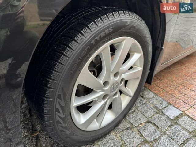 Чорний Ніссан Сентра, об'ємом двигуна 1.6 л та пробігом 195 тис. км за 8600 $, фото 16 на Automoto.ua