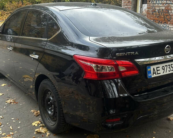 Черный Ниссан Сентра, объемом двигателя 1.8 л и пробегом 150 тыс. км за 7000 $, фото 7 на Automoto.ua