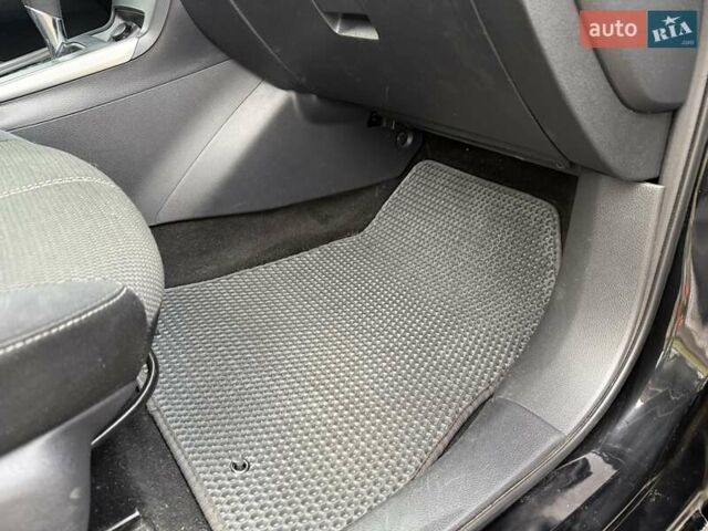 Черный Ниссан Сентра, объемом двигателя 1.8 л и пробегом 126 тыс. км за 9500 $, фото 37 на Automoto.ua