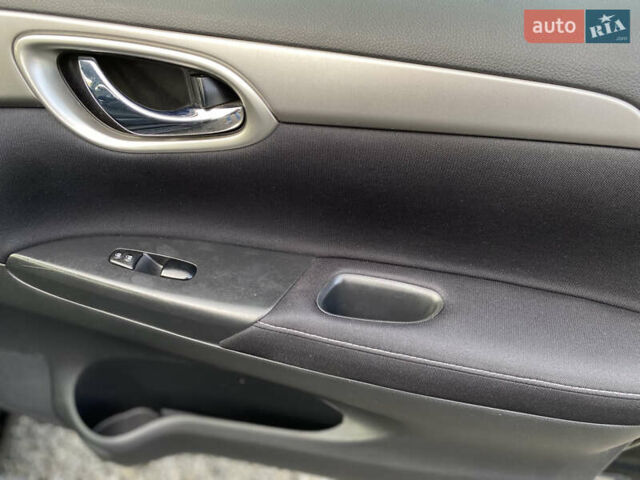 Чорний Ніссан Сентра, об'ємом двигуна 1.8 л та пробігом 98 тис. км за 8950 $, фото 52 на Automoto.ua