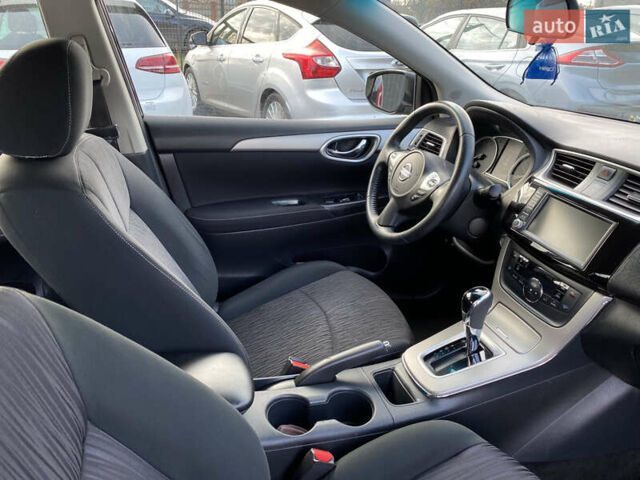 Чорний Ніссан Сентра, об'ємом двигуна 1.8 л та пробігом 98 тис. км за 8950 $, фото 49 на Automoto.ua