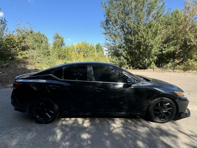 Черный Ниссан Сентра, объемом двигателя 2 л и пробегом 78 тыс. км за 13100 $, фото 4 на Automoto.ua