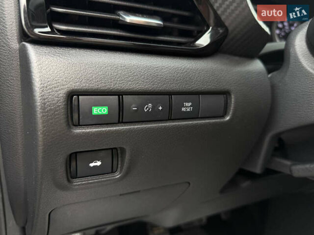 Черный Ниссан Сентра, объемом двигателя 2 л и пробегом 173 тыс. км за 13200 $, фото 19 на Automoto.ua