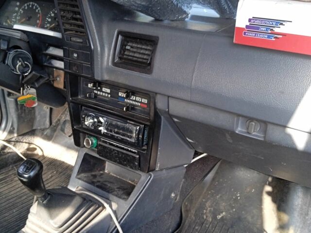 Красный Ниссан Сентра, объемом двигателя 1.6 л и пробегом 3 тыс. км за 955 $, фото 5 на Automoto.ua