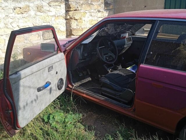 Красный Ниссан Сентра, объемом двигателя 1.6 л и пробегом 3 тыс. км за 955 $, фото 16 на Automoto.ua