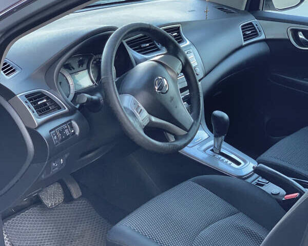 Ниссан Сентра 2015 в Львове на Automoto.ua Ниссан Сентра, объемом двигателя 1.6 л и пробегом 174 тыс. км за 8200 $, фото 6 на Automoto.ua