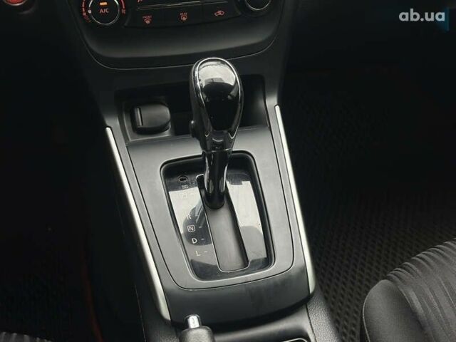 Ниссан Сентра, объемом двигателя 1.8 л и пробегом 128 тыс. км за 9600 $, фото 24 на Automoto.ua