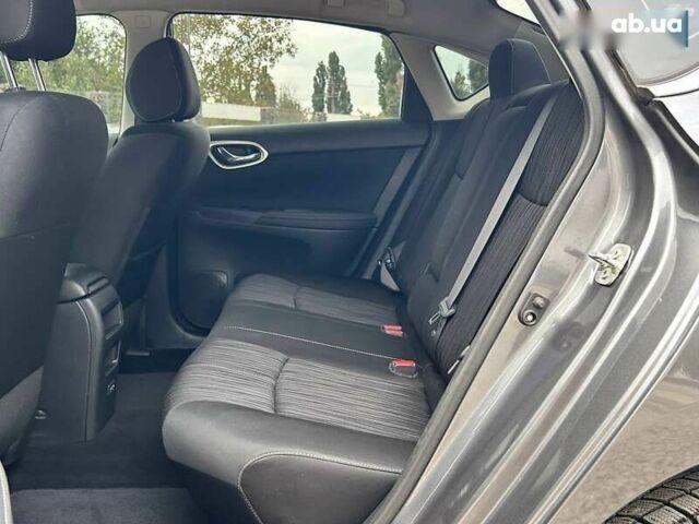 Ниссан Сентра, объемом двигателя 1.8 л и пробегом 111 тыс. км за 8700 $, фото 27 на Automoto.ua