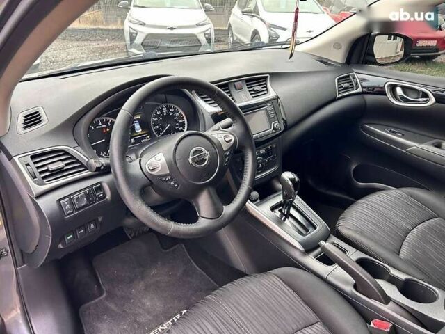 Ниссан Сентра, объемом двигателя 1.8 л и пробегом 111 тыс. км за 8700 $, фото 16 на Automoto.ua