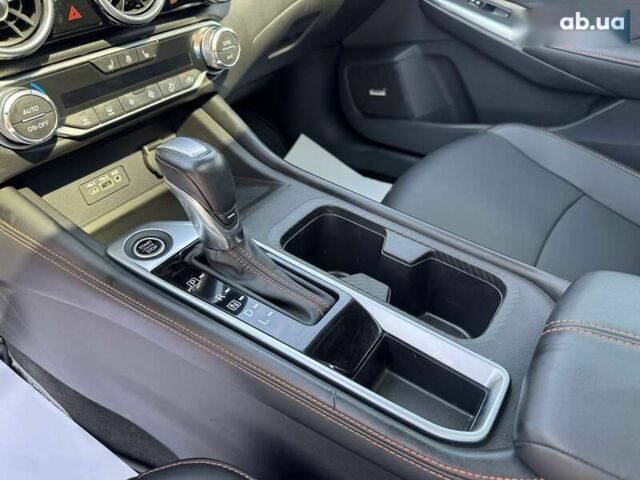 Ниссан Сентра, объемом двигателя 2 л и пробегом 78 тыс. км за 16200 $, фото 13 на Automoto.ua