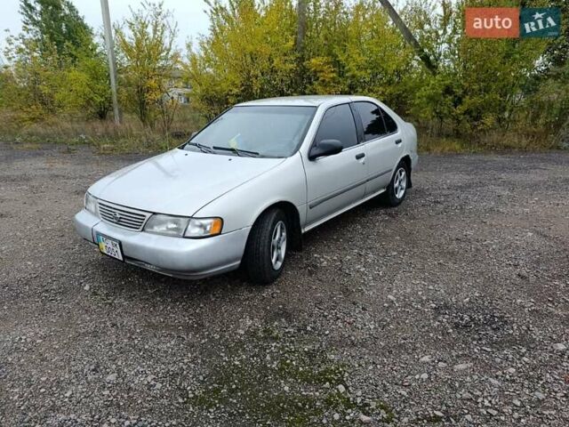 Серый Ниссан Сентра, объемом двигателя 1.6 л и пробегом 292 тыс. км за 2200 $, фото 14 на Automoto.ua