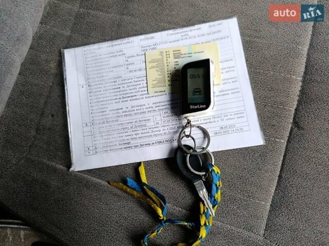 Серый Ниссан Сентра, объемом двигателя 1.6 л и пробегом 292 тыс. км за 2200 $, фото 25 на Automoto.ua