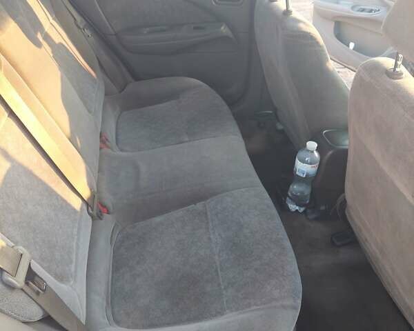 Серый Ниссан Сентра, объемом двигателя 1.8 л и пробегом 214 тыс. км за 4100 $, фото 1 на Automoto.ua