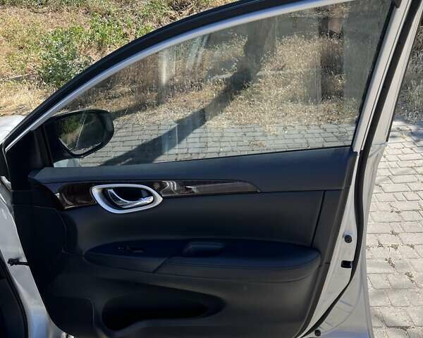 Серый Ниссан Сентра, объемом двигателя 1.77 л и пробегом 170 тыс. км за 9400 $, фото 38 на Automoto.ua