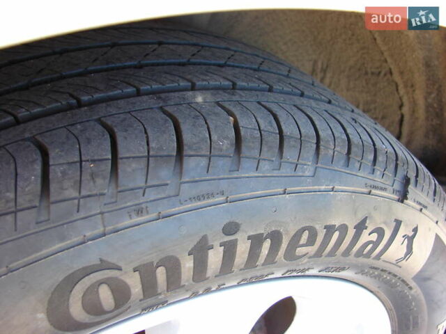 Серый Ниссан Сентра, объемом двигателя 1.8 л и пробегом 169 тыс. км за 7800 $, фото 13 на Automoto.ua