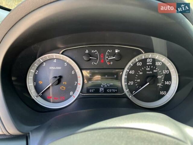 Серый Ниссан Сентра, объемом двигателя 1.77 л и пробегом 170 тыс. км за 9400 $, фото 27 на Automoto.ua