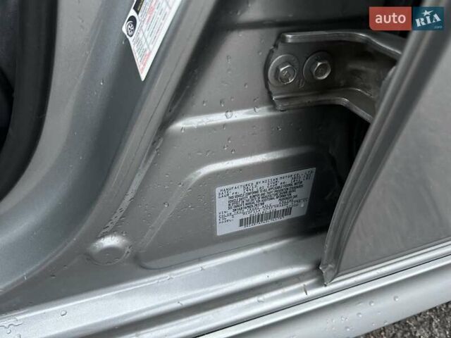 Серый Ниссан Сентра, объемом двигателя 1.8 л и пробегом 292 тыс. км за 8000 $, фото 26 на Automoto.ua