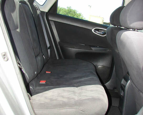 Серый Ниссан Сентра, объемом двигателя 1.8 л и пробегом 169 тыс. км за 7800 $, фото 21 на Automoto.ua