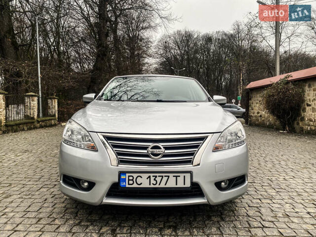 Серый Ниссан Сентра, объемом двигателя 1.6 л и пробегом 100 тыс. км за 9200 $, фото 5 на Automoto.ua