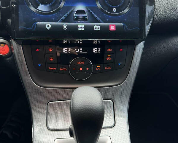 Серый Ниссан Сентра, объемом двигателя 1.6 л и пробегом 158 тыс. км за 9000 $, фото 3 на Automoto.ua