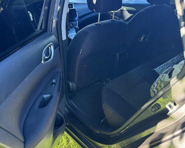 Серый Ниссан Сентра, объемом двигателя 1.6 л и пробегом 158 тыс. км за 9000 $, фото 9 на Automoto.ua