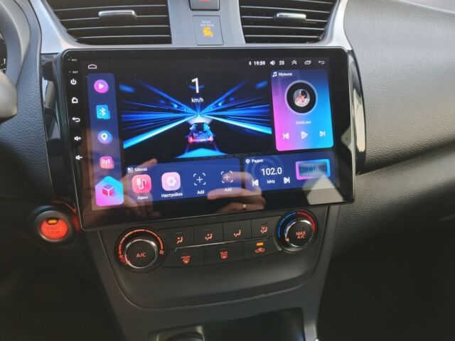 Сірий Ніссан Сентра, об'ємом двигуна 1.8 л та пробігом 152 тис. км за 10000 $, фото 11 на Automoto.ua