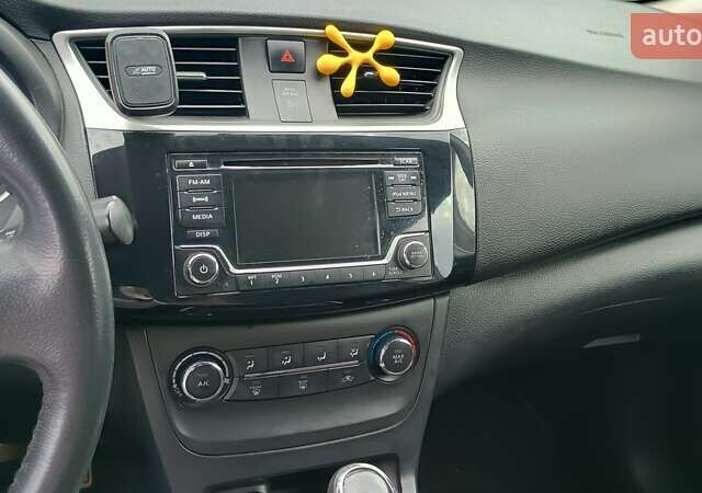 Серый Ниссан Сентра, объемом двигателя 1.8 л и пробегом 197 тыс. км за 8500 $, фото 13 на Automoto.ua