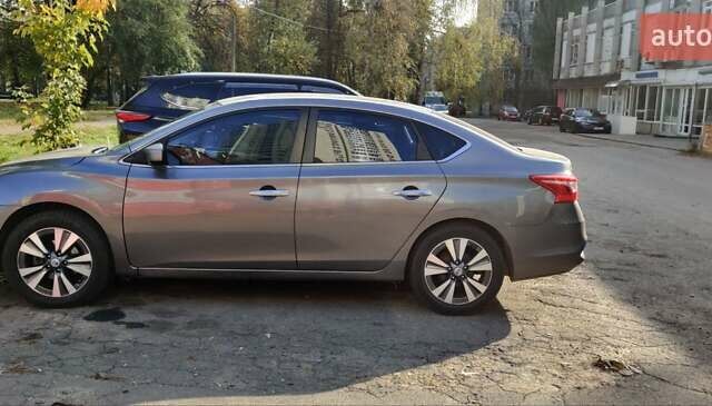 Серый Ниссан Сентра, объемом двигателя 1.8 л и пробегом 120 тыс. км за 9000 $, фото 4 на Automoto.ua