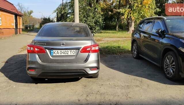 Серый Ниссан Сентра, объемом двигателя 1.8 л и пробегом 120 тыс. км за 9000 $, фото 3 на Automoto.ua