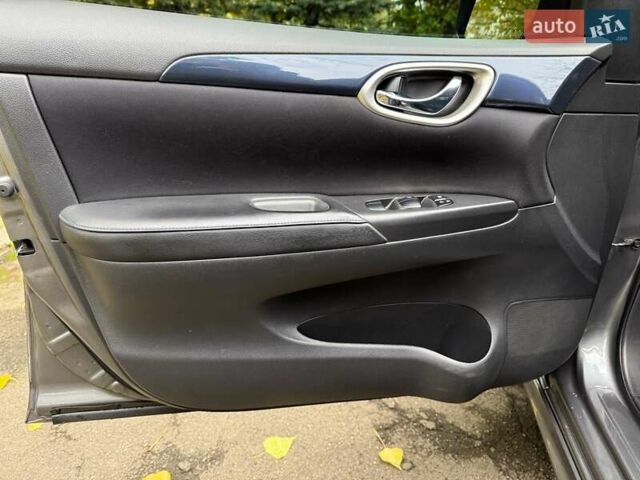 Ниссан Сентра 2017 в Киеве на Automoto.ua Серый Ниссан Сентра, объемом двигателя 1.8 л и пробегом 195 тыс. км за 12490 $, фото 8 на Automoto.ua