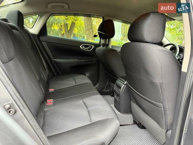 Ниссан Сентра 2017 в Киеве на Automoto.ua Серый Ниссан Сентра, объемом двигателя 1.8 л и пробегом 195 тыс. км за 12490 $, фото 18 на Automoto.ua