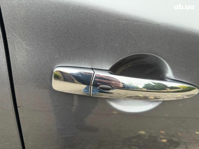 Ниссан Сентра 2017 в Киеве на Automoto.ua Серый Ниссан Сентра, объемом двигателя 1.8 л и пробегом 195 тыс. км за 12490 $, фото 20 на Automoto.ua