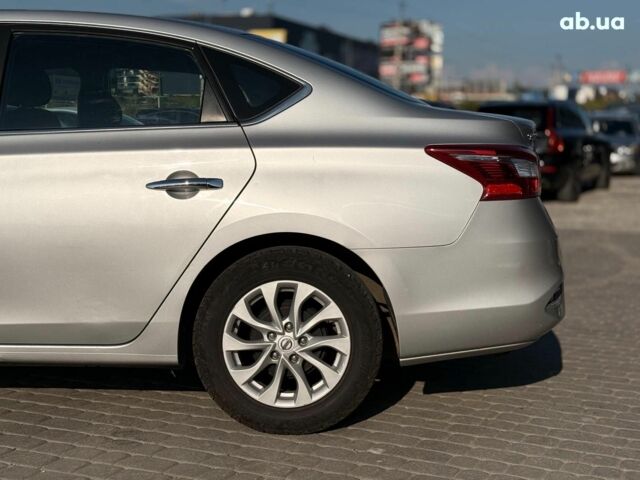 Серый Ниссан Сентра, объемом двигателя 1.8 л и пробегом 107 тыс. км за 10590 $, фото 11 на Automoto.ua