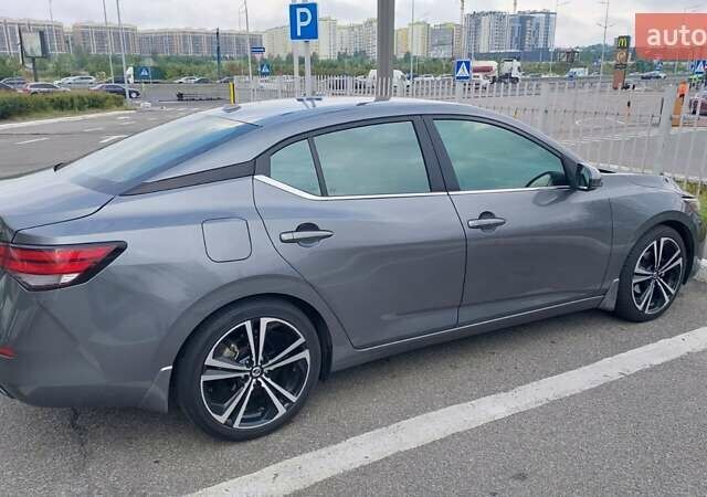 Серый Ниссан Сентра, объемом двигателя 2 л и пробегом 37 тыс. км за 17000 $, фото 6 на Automoto.ua