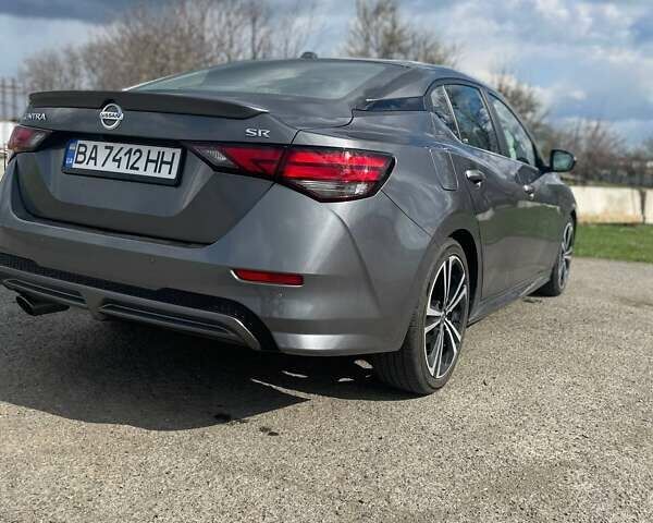 Серый Ниссан Сентра, объемом двигателя 2 л и пробегом 104 тыс. км за 14500 $, фото 2 на Automoto.ua