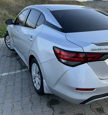 Серый Ниссан Сентра, объемом двигателя 2 л и пробегом 45 тыс. км за 14700 $, фото 5 на Automoto.ua