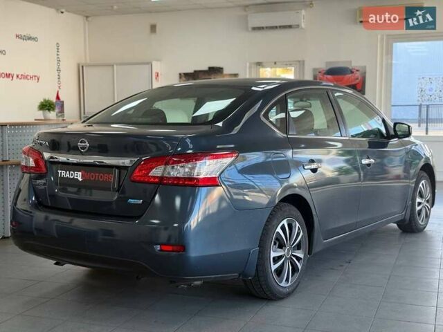 Ниссан Сентра 2013 в Киеве на Automoto.ua Синий Ниссан Сентра, объемом двигателя 1.6 л и пробегом 152 тыс. км за 6990 $, фото 13 на Automoto.ua