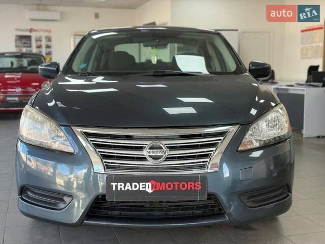 Ниссан Сентра 2013 в Киеве на Automoto.ua Синий Ниссан Сентра, объемом двигателя 1.6 л и пробегом 152 тыс. км за 6990 $, фото 3 на Automoto.ua