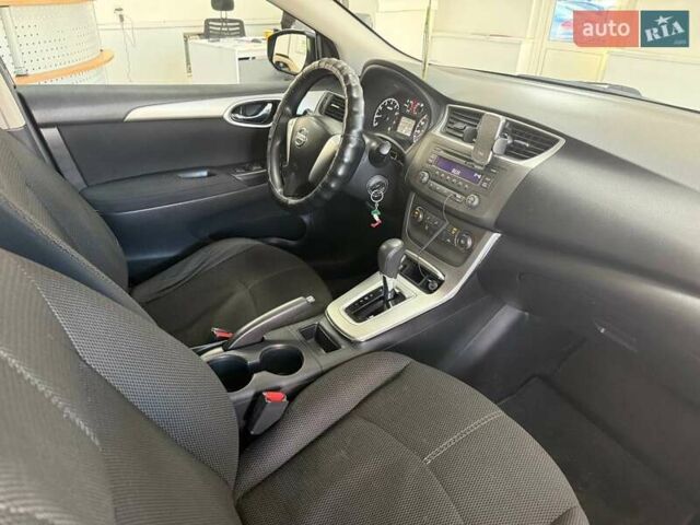 Ниссан Сентра 2013 в Киеве на Automoto.ua Синий Ниссан Сентра, объемом двигателя 1.6 л и пробегом 152 тыс. км за 6990 $, фото 25 на Automoto.ua