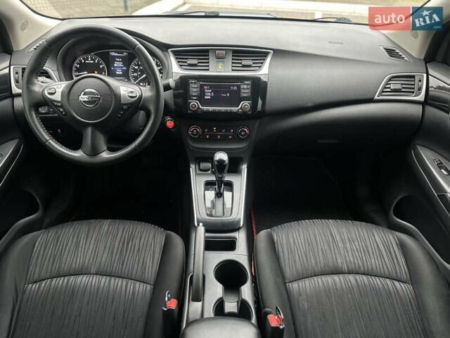 Ниссан Сентра 2017 в Киеве на Automoto.ua Синий Ниссан Сентра, объемом двигателя 1.8 л и пробегом 128 тыс. км за 9600 $, фото 18 на Automoto.ua