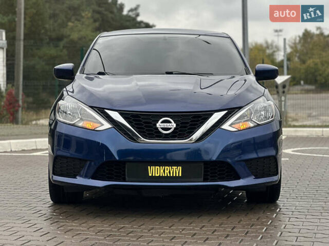 Ниссан Сентра 2017 в Киеве на Automoto.ua Синий Ниссан Сентра, объемом двигателя 1.8 л и пробегом 128 тыс. км за 9600 $, фото 2 на Automoto.ua