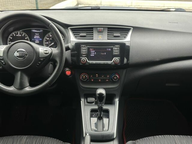 Ниссан Сентра 2017 в Киеве на Automoto.ua Синий Ниссан Сентра, объемом двигателя 1.8 л и пробегом 128 тыс. км за 9600 $, фото 11 на Automoto.ua