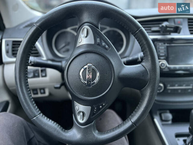 Синий Ниссан Сентра, объемом двигателя 1.8 л и пробегом 120 тыс. км за 8900 $, фото 11 на Automoto.ua