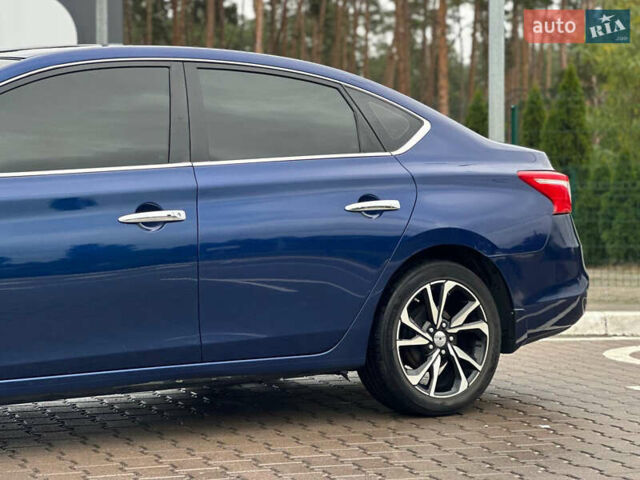 Синий Ниссан Сентра, объемом двигателя 1.8 л и пробегом 128 тыс. км за 8900 $, фото 6 на Automoto.ua