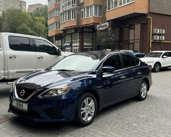 Синий Ниссан Сентра, объемом двигателя 1.8 л и пробегом 147 тыс. км за 9500 $, фото 2 на Automoto.ua