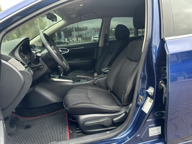 Ниссан Сентра 2017 в Киеве на Automoto.ua Синий Ниссан Сентра, объемом двигателя 1.8 л и пробегом 128 тыс. км за 9600 $, фото 19 на Automoto.ua