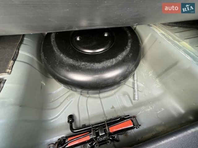 Синій Ніссан Сентра, об'ємом двигуна 1.8 л та пробігом 130 тис. км за 12500 $, фото 49 на Automoto.ua