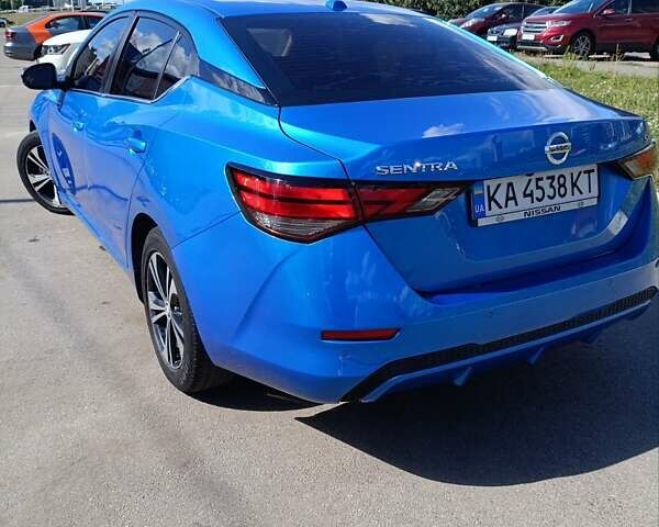 Синий Ниссан Сентра, объемом двигателя 2 л и пробегом 95 тыс. км за 14500 $, фото 1 на Automoto.ua