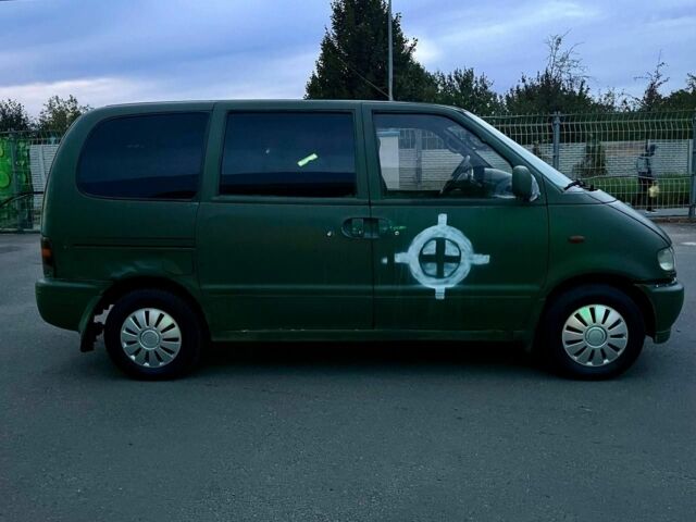 Зелений Ніссан Сєрєна, об'ємом двигуна 2 л та пробігом 350 тис. км за 599 $, фото 7 на Automoto.ua